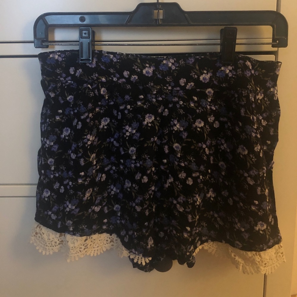 Floral Flowy Shorts